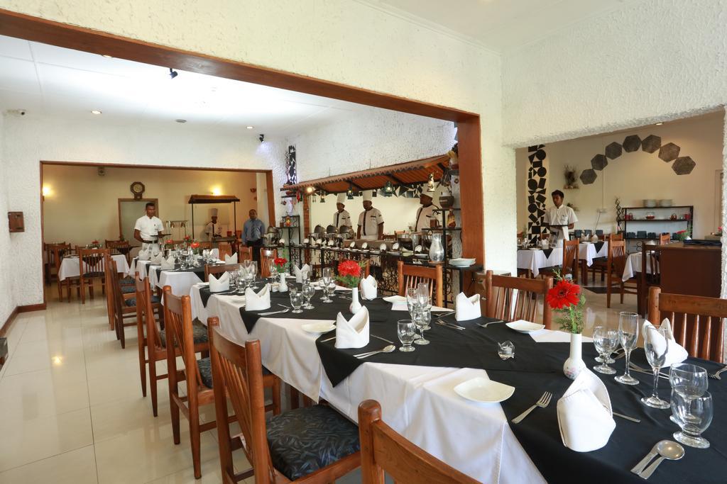 Orient Hotel Bandarawela Ngoại thất bức ảnh